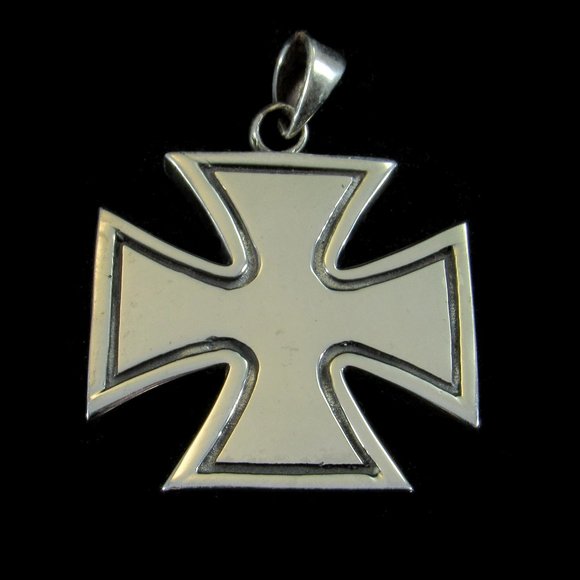 Large Solid 925 Sterling Silver Iron Cross Pendant - Picture 1 of 5